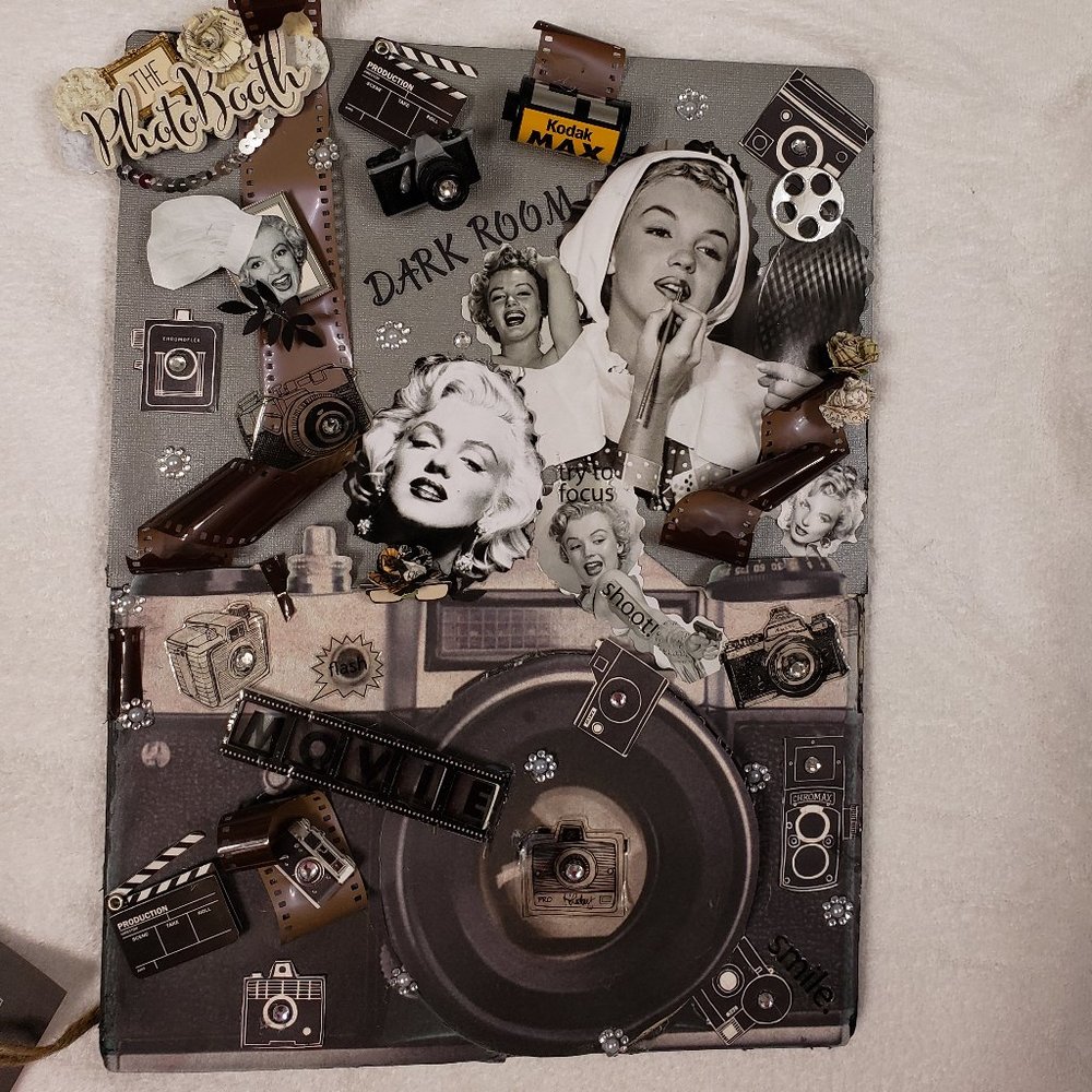 Marilyn Monroe Rhinestones Vintage Home Wall Decor Model Actress 12" W 15 1/2 L